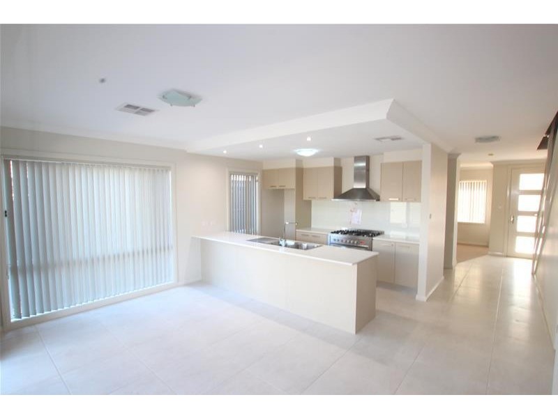 3234 Horsley Circuit, Oran Park NSW 2570