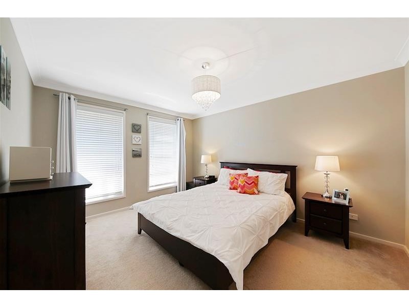 21 McLucas Circuit, Elderslie NSW 2570