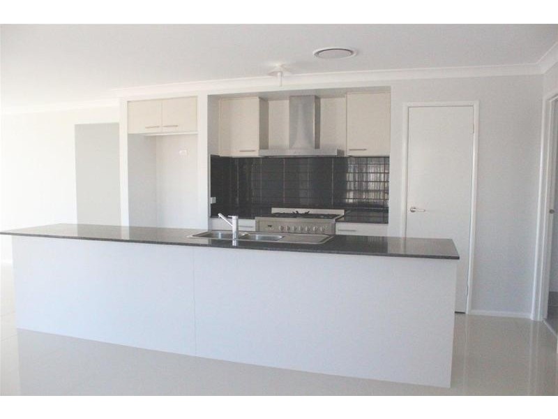 24 Seton Street, Oran Park NSW 2570