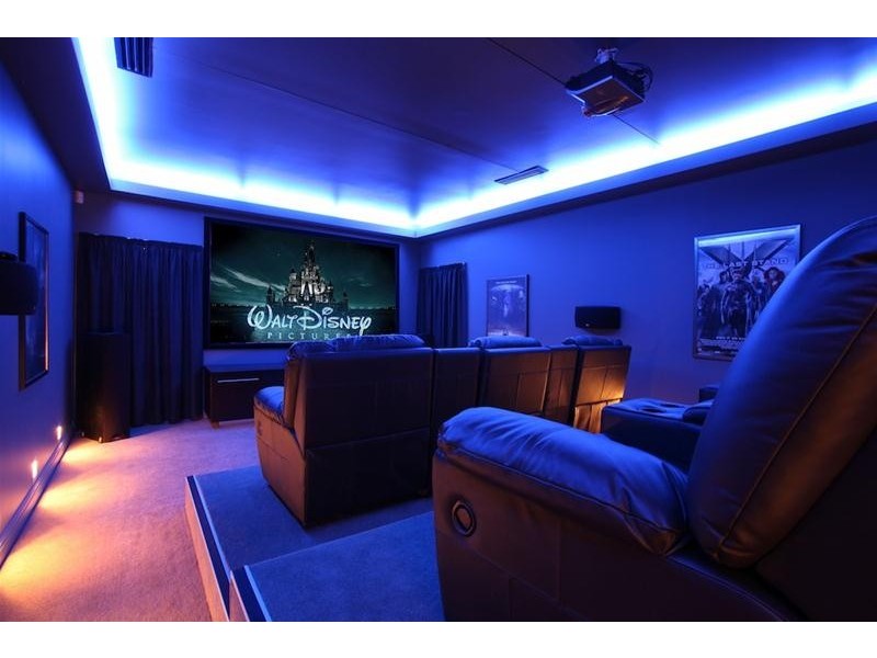 9 The Glade, Kirkham NSW 2570