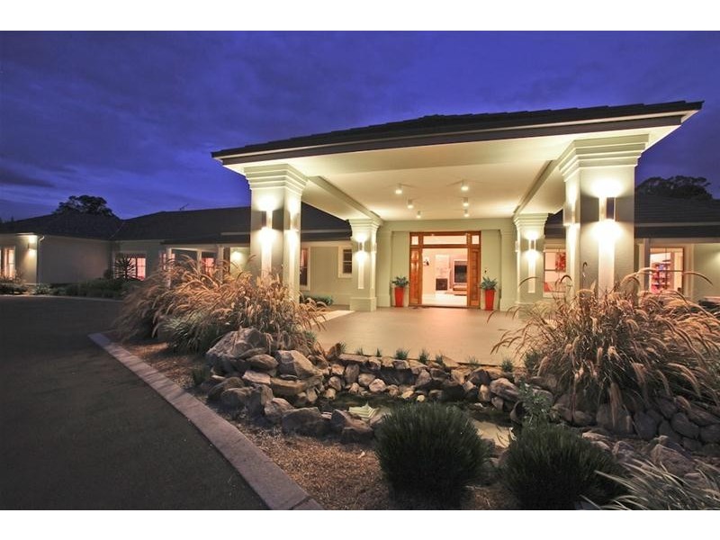 9 The Glade, Kirkham NSW 2570