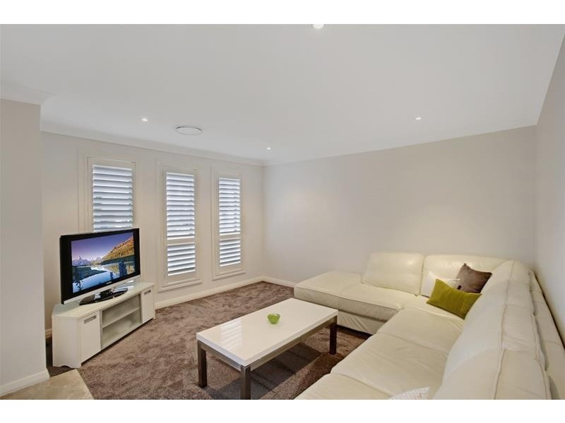 62 Hawthorne Circuit, Harrington Park NSW 2567