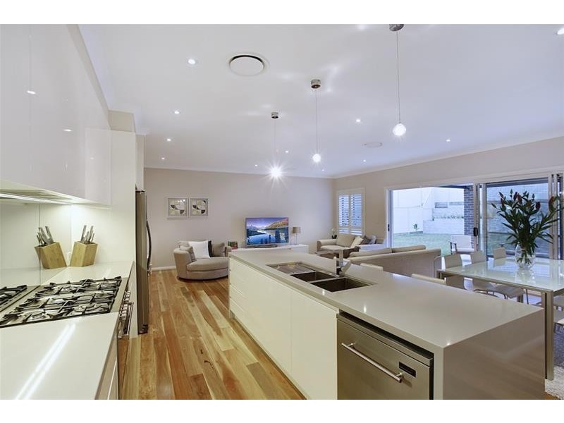 62 Hawthorne Circuit, Harrington Park NSW 2567