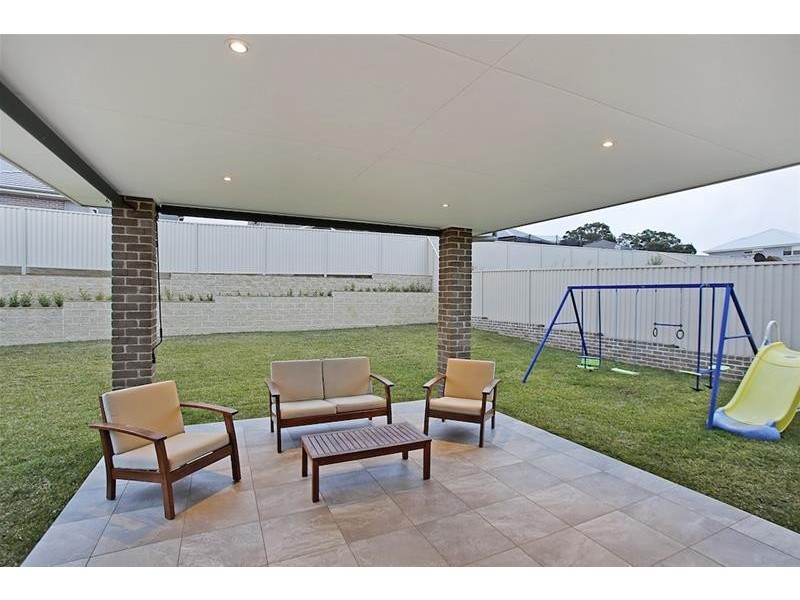 62 Hawthorne Circuit, Harrington Park NSW 2567