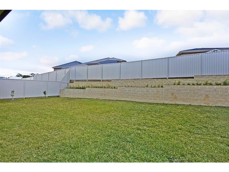 62 Hawthorne Circuit, Harrington Park NSW 2567