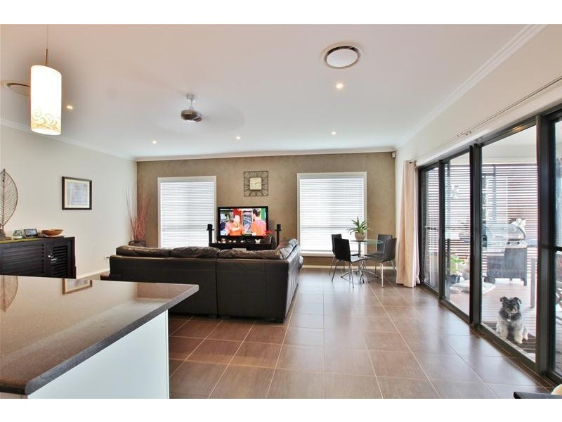 18 Grimes Avenue, Elderslie NSW 2570