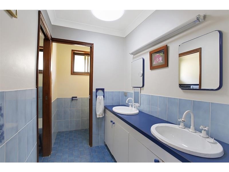 13 Selby Place, Minto NSW 2566