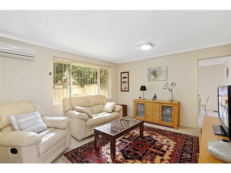 24 Manning Place, Currans Hill NSW 2567