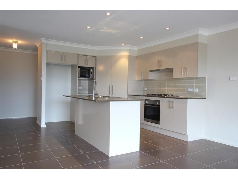 13 Argent Street, Spring Farm NSW 2570