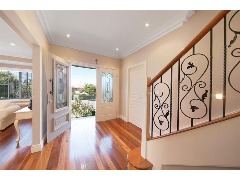 8A Crain Court, Harrington Park NSW 2567