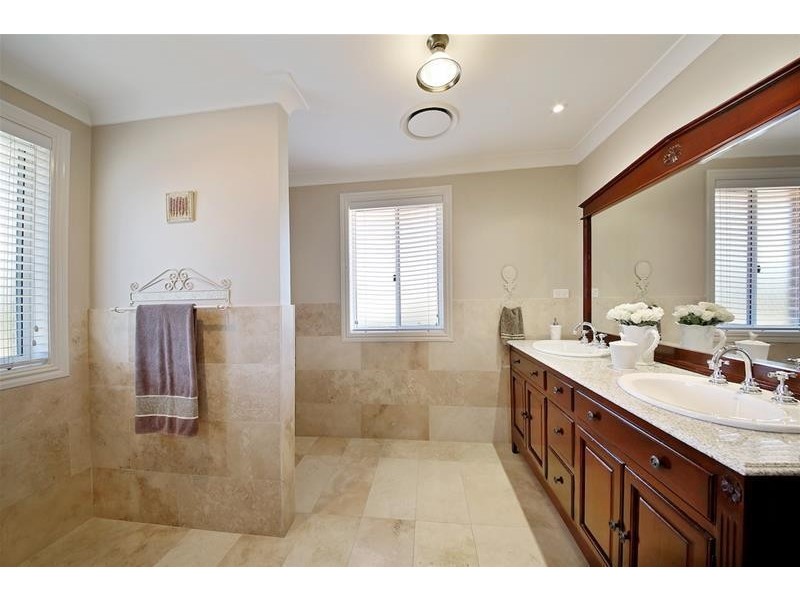 8A Crain Court, Harrington Park NSW 2567