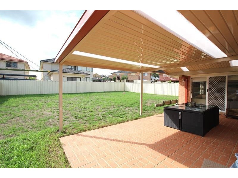 13 Oatley Circuit, Harrington Park NSW 2567