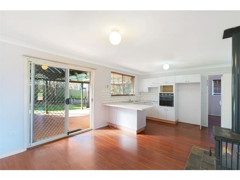 40 Cornelian Avenue, Eagle Vale NSW 2558