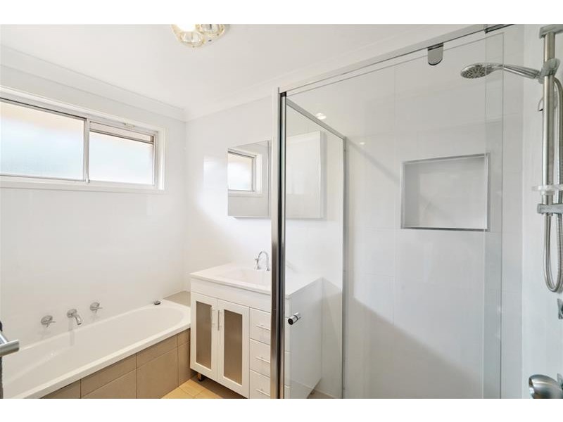 40 Cornelian Avenue, Eagle Vale NSW 2558