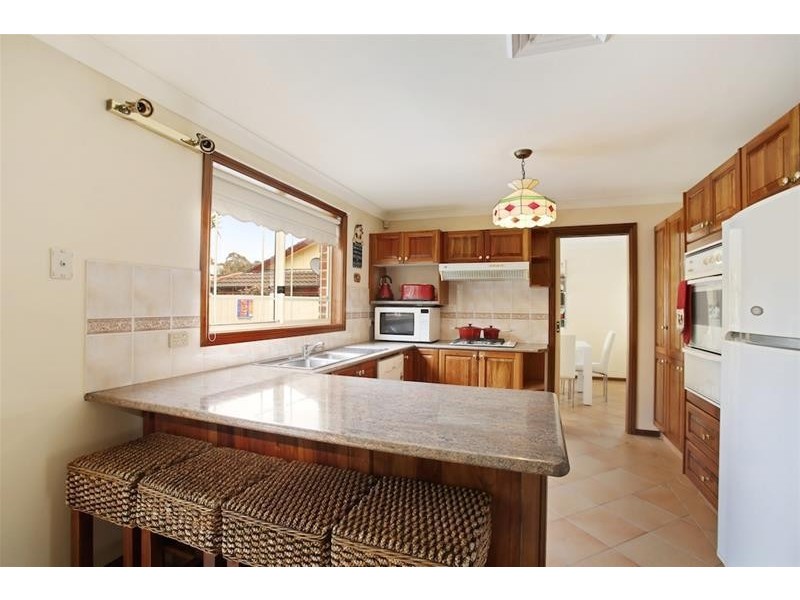 12 Solander Place, Mount Annan NSW 2567