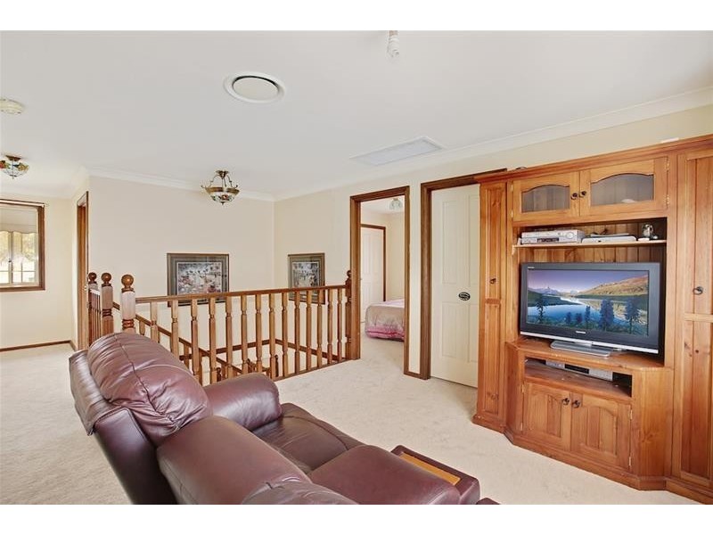 12 Solander Place, Mount Annan NSW 2567