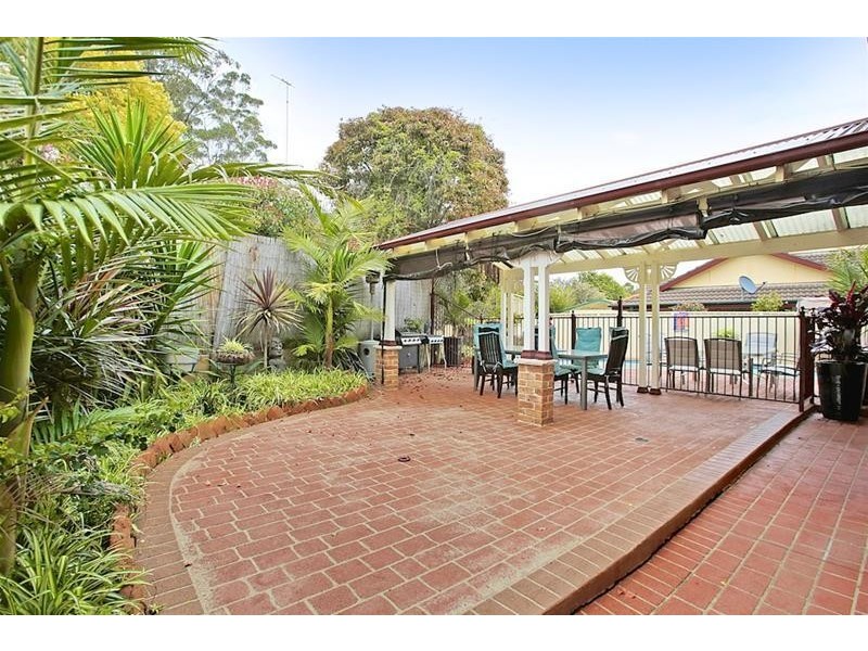 12 Solander Place, Mount Annan NSW 2567