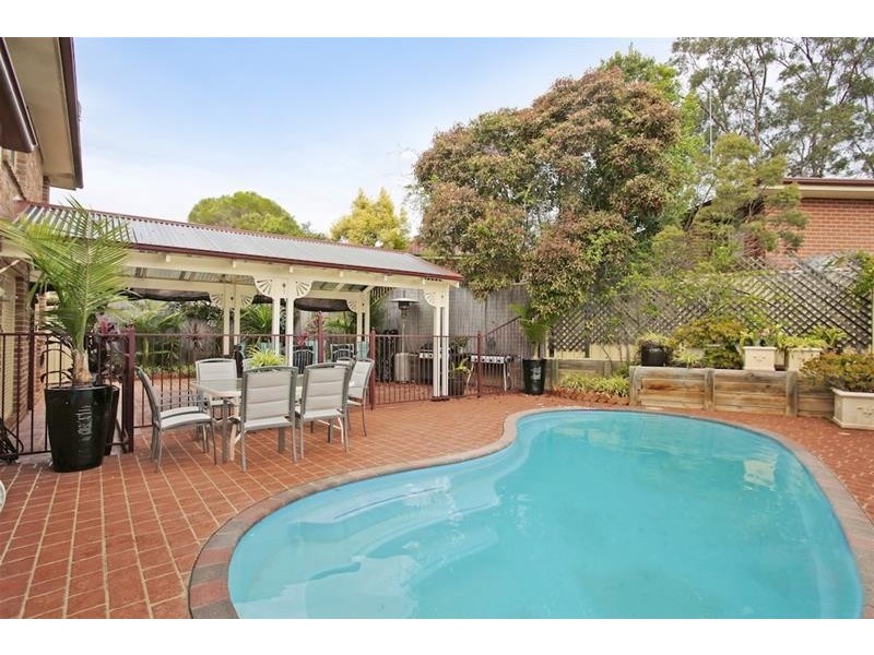 12 Solander Place, Mount Annan NSW 2567