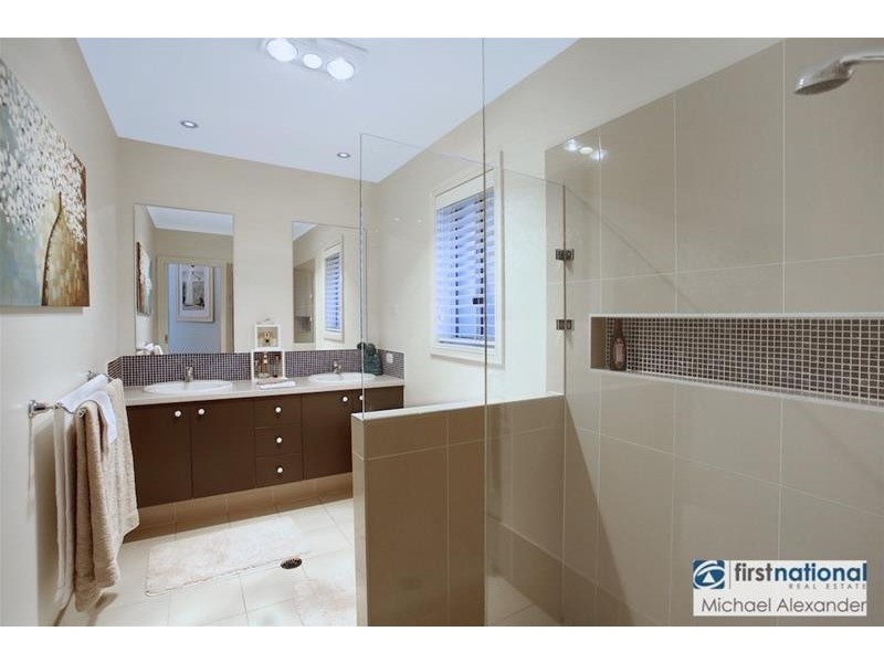 7 Riding Lane, Camden Park NSW 2570