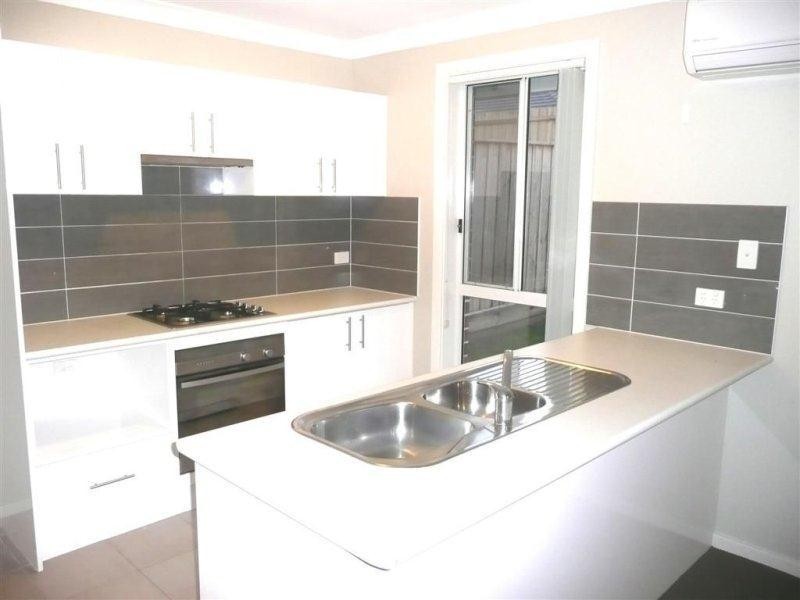 10 Delaware Street, Spring Farm NSW 2570