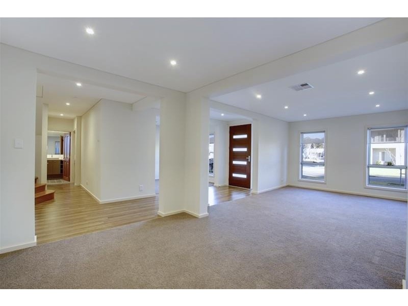 12 Lonigan Parade, Harrington Park NSW 2567