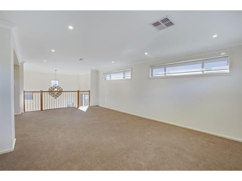 12 Lonigan Parade, Harrington Park NSW 2567