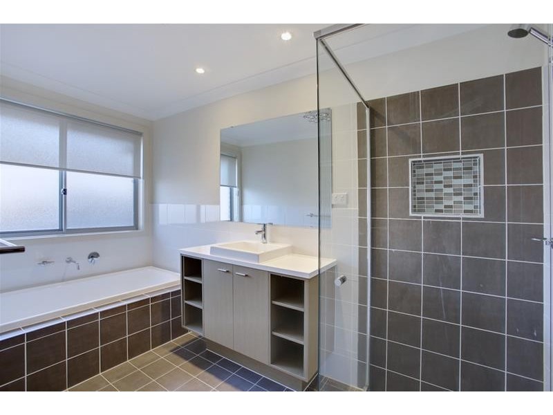 12 Lonigan Parade, Harrington Park NSW 2567