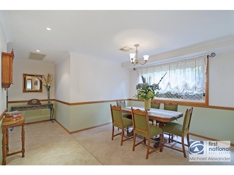 19 Chain-o-ponds Circuit, Mount Annan NSW 2567