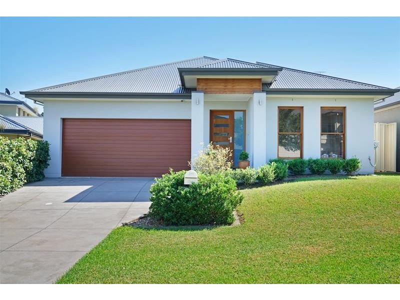 24 Bradley Drive, Harrington Park NSW 2567