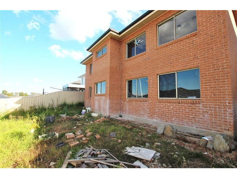 52 Moyengully Avenue, Mount Annan NSW 2567