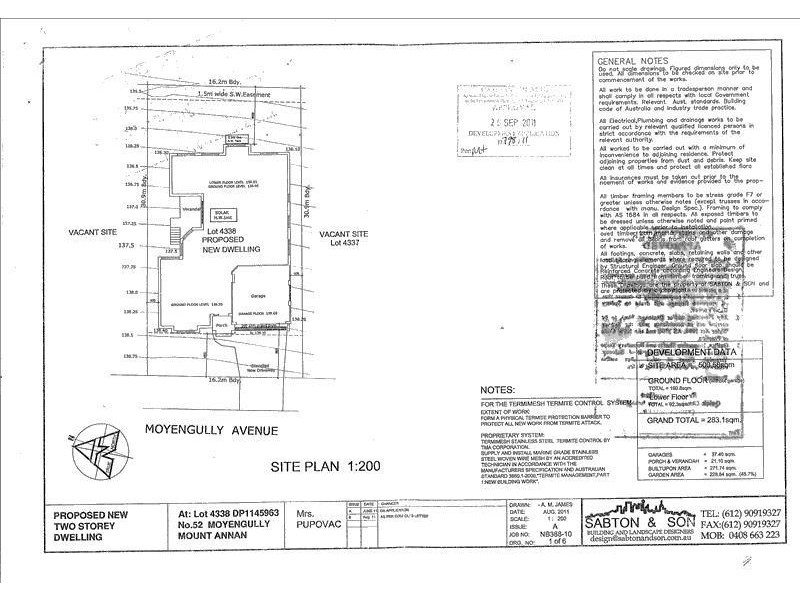 52 Moyengully Avenue, Mount Annan NSW 2567