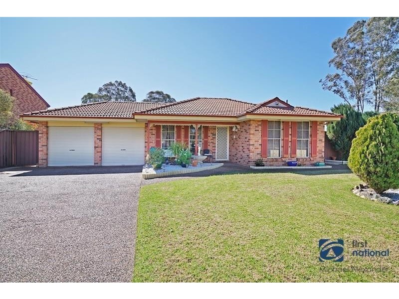 2 Azalea Place, Macquarie Fields NSW 2564