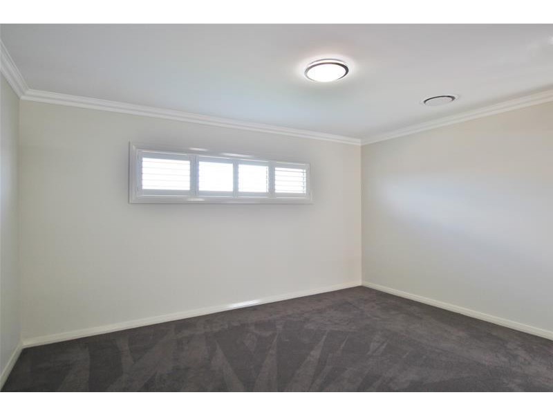 38 Bond Street, Oran Park NSW 2570