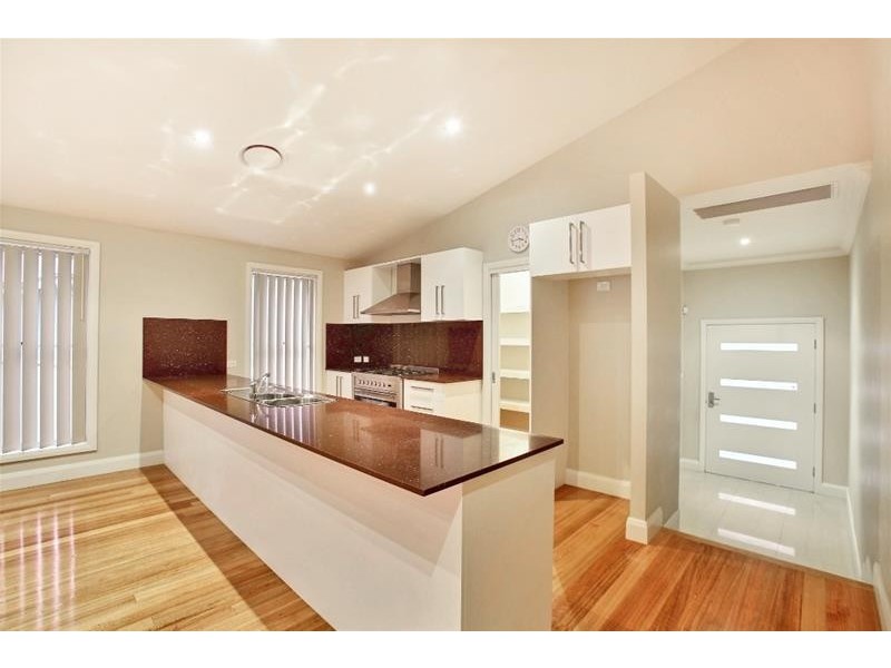 19 Dunlop Avenue, Harrington Park NSW 2567