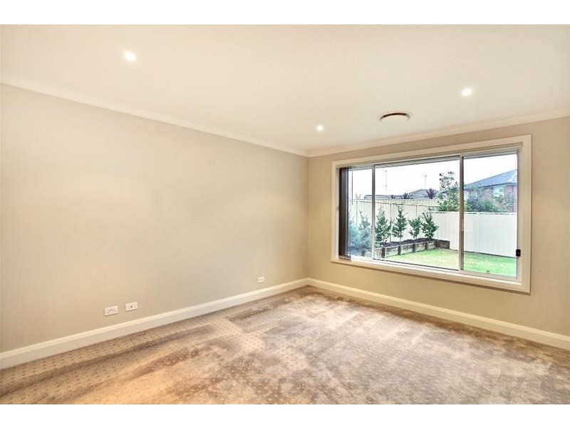 19 Dunlop Avenue, Harrington Park NSW 2567