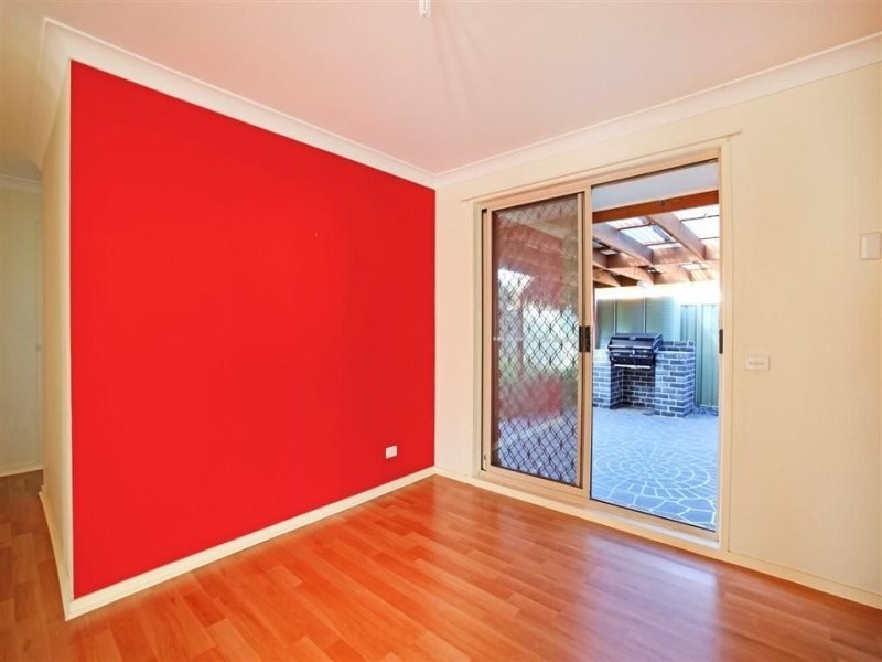 1 Hines Place, Mount Annan NSW 2567