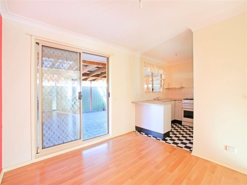 1 Hines Place, Mount Annan NSW 2567