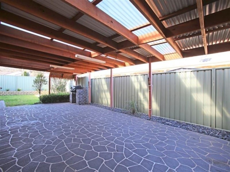 1 Hines Place, Mount Annan NSW 2567