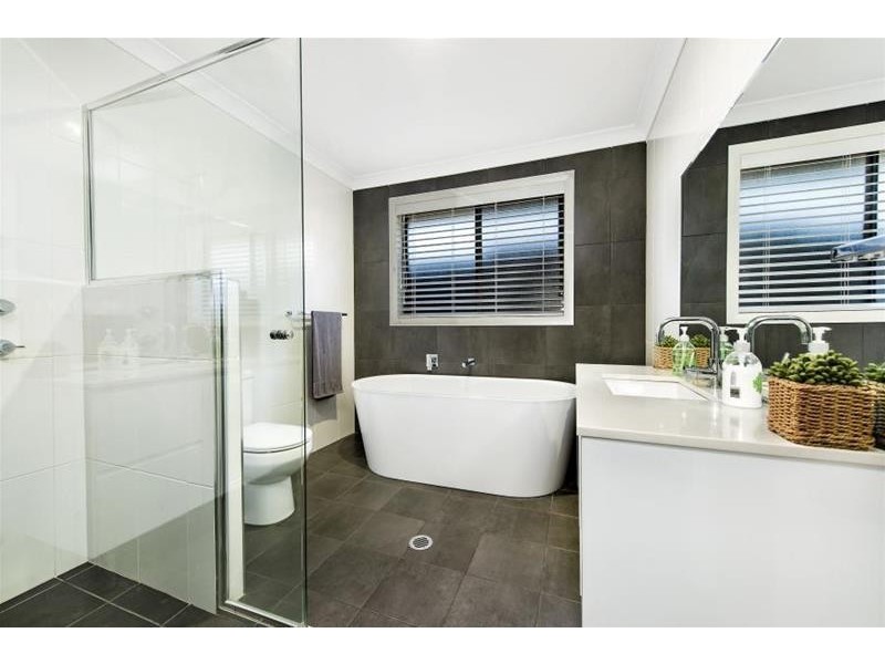 26 Donovan Boulevard, Gregory Hills NSW 2557