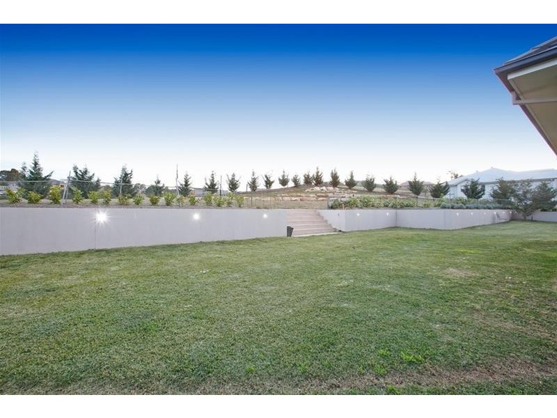 2 Yewens Circuit, Grasmere NSW 2570