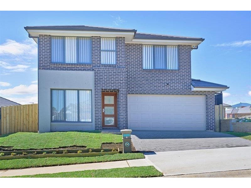 4 Smith Street, Oran Park NSW 2570