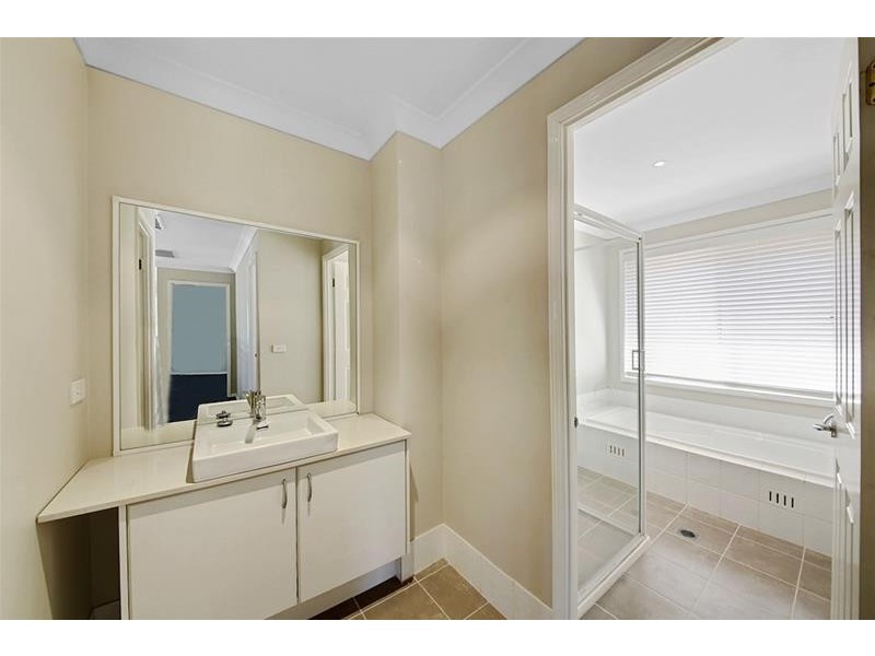 46 Lakeland Circuit, Harrington Park NSW 2567