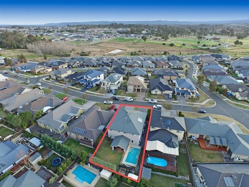 11 Grimes Avenue, Elderslie NSW 2570