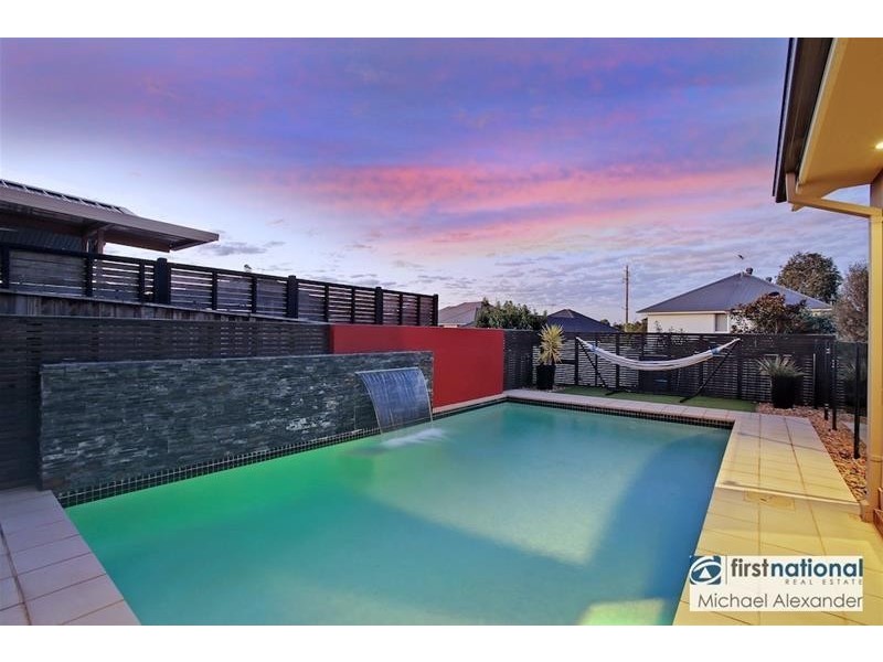 11 Grimes Avenue, Elderslie NSW 2570