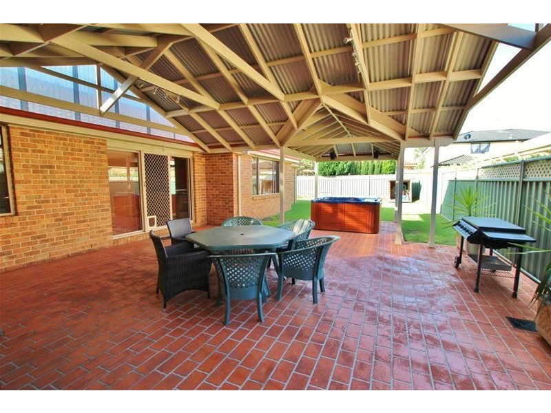 31 Lakeland Circuit, Harrington Park NSW 2567