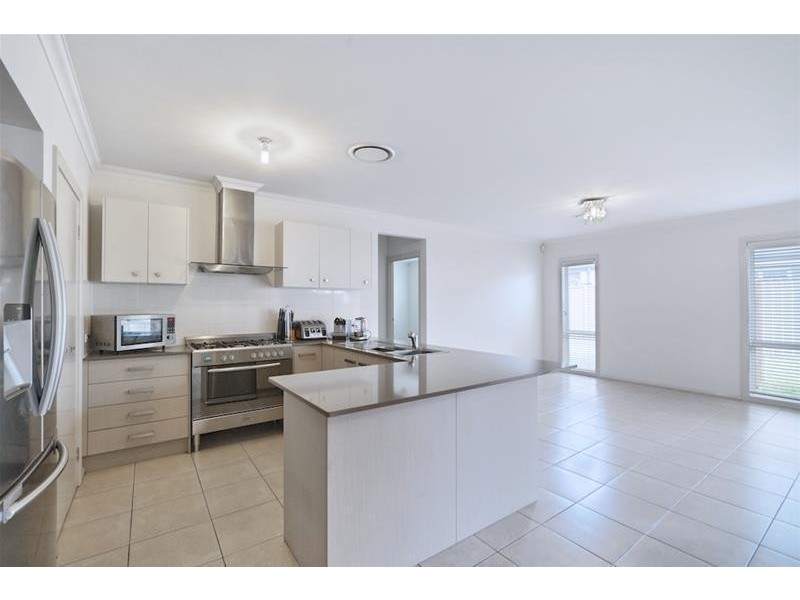 13 Tander Street, Oran Park NSW 2570