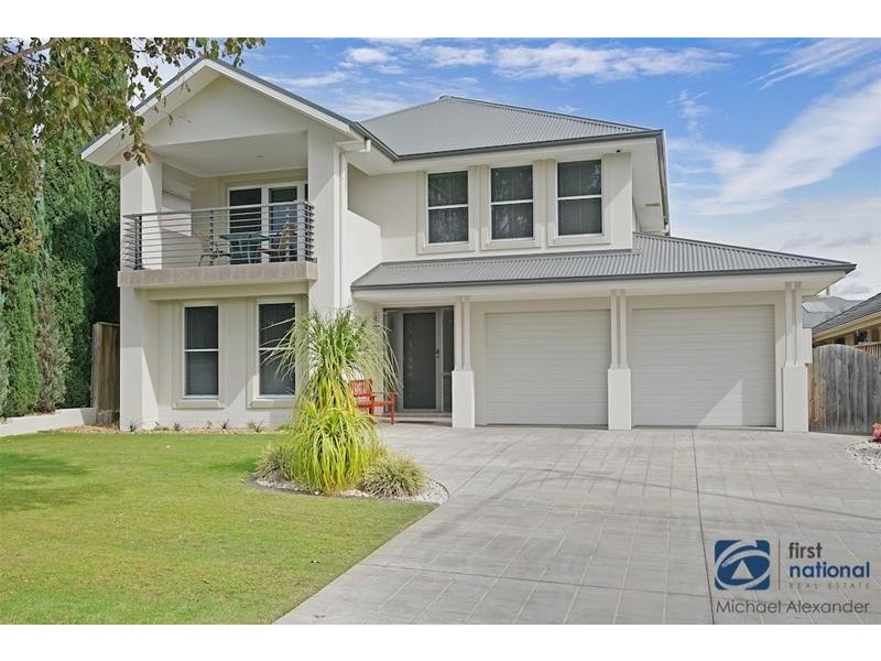 4 Whyte Place, Elderslie NSW 2570