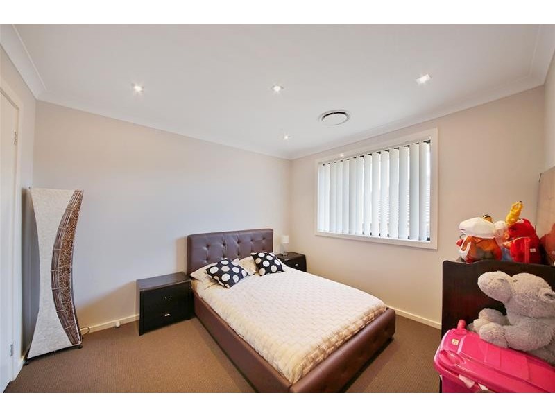 19 Indigofera Circuit, Mount Annan NSW 2567