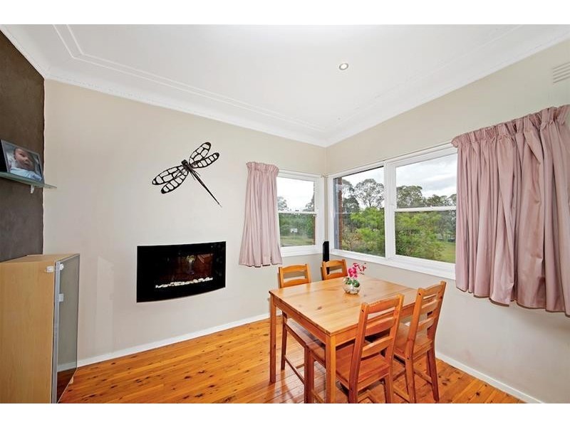 90 Macarthur Road, Elderslie NSW 2570