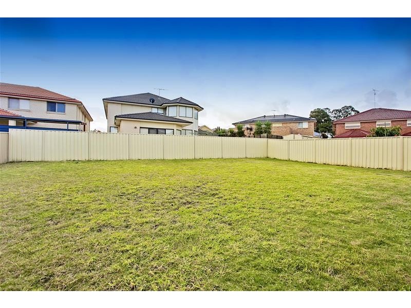 13 Oatley Circuit, Harrington Park NSW 2567